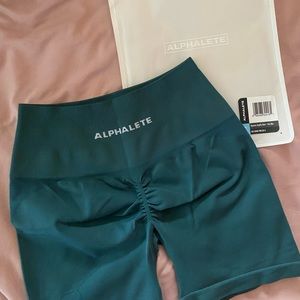 Alphalete amplify pier blue short